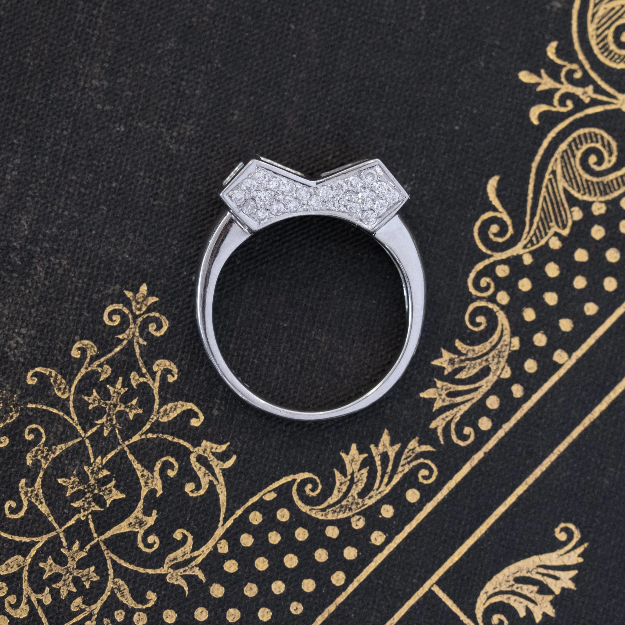 1.35ctw Art Deco Step Cut Diamond Bow Motif Ring