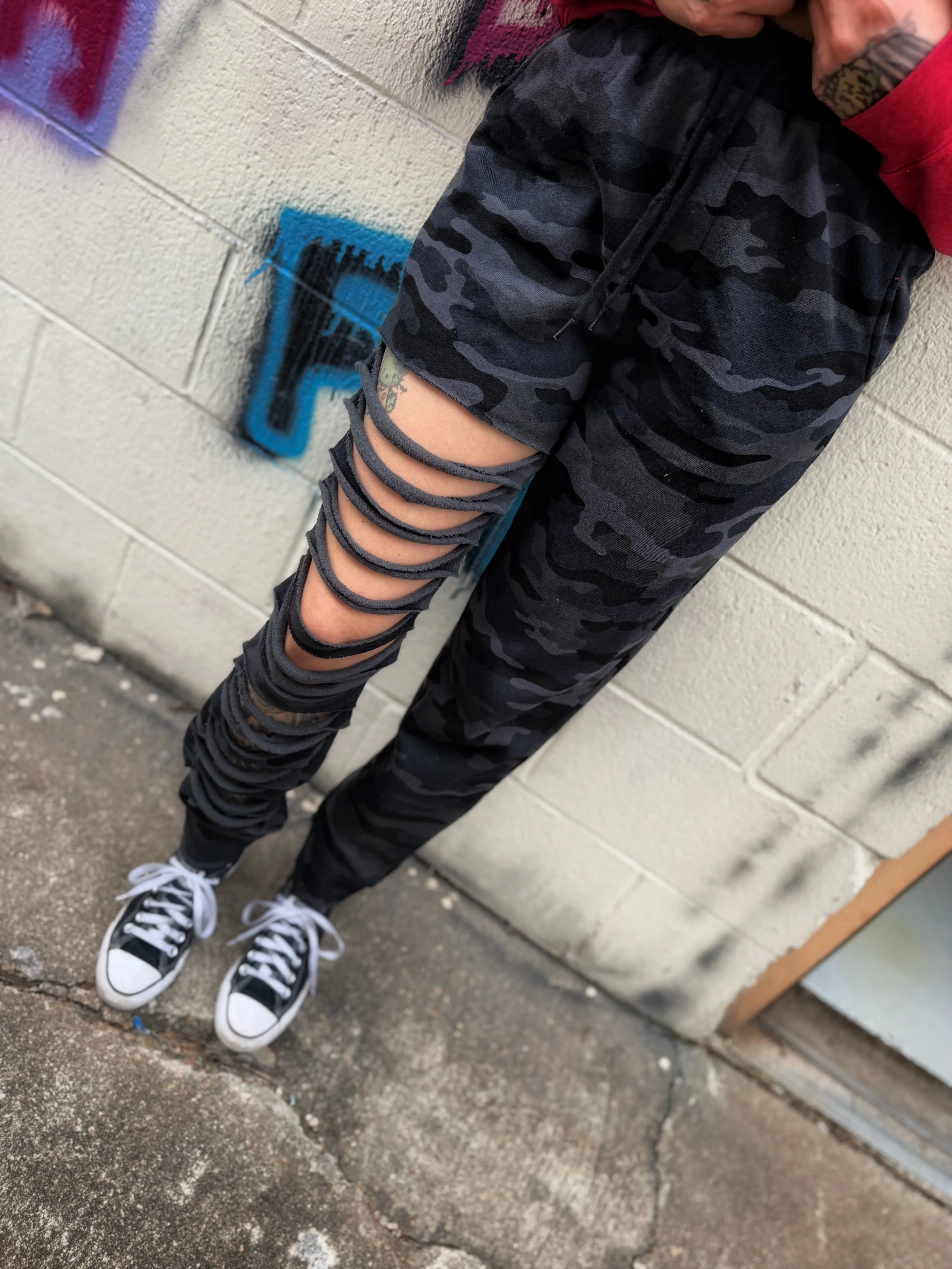 BLACK CAMO ROAD RASH JOGGER