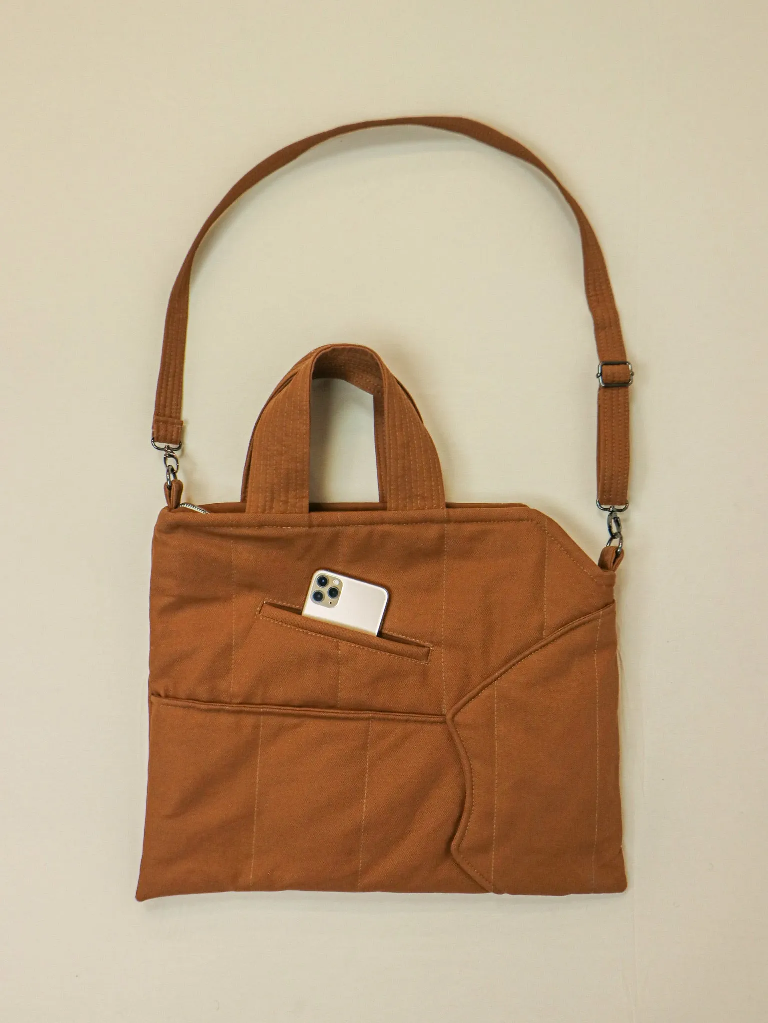 canvas puffer tote with zipper