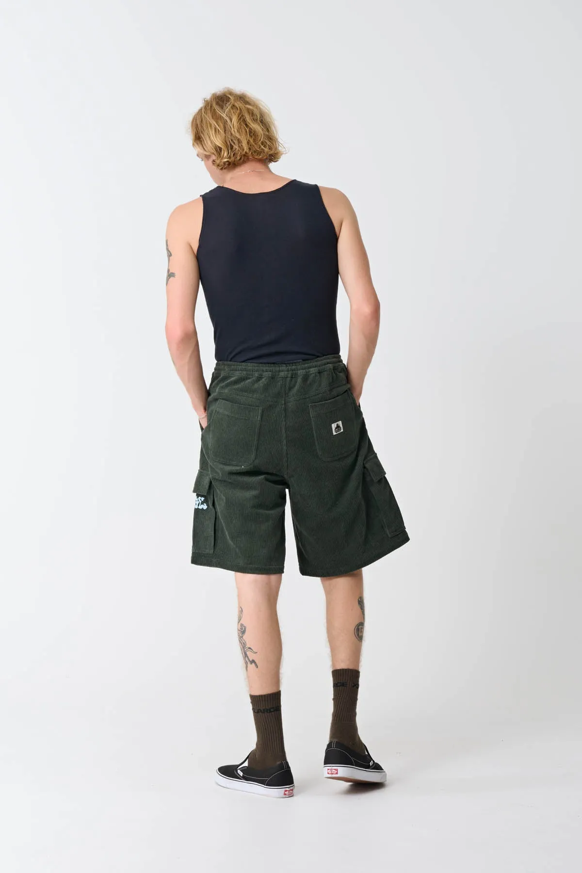 GRAFF CORD 91 CARGO SHORT - PIGMENT MILITARY