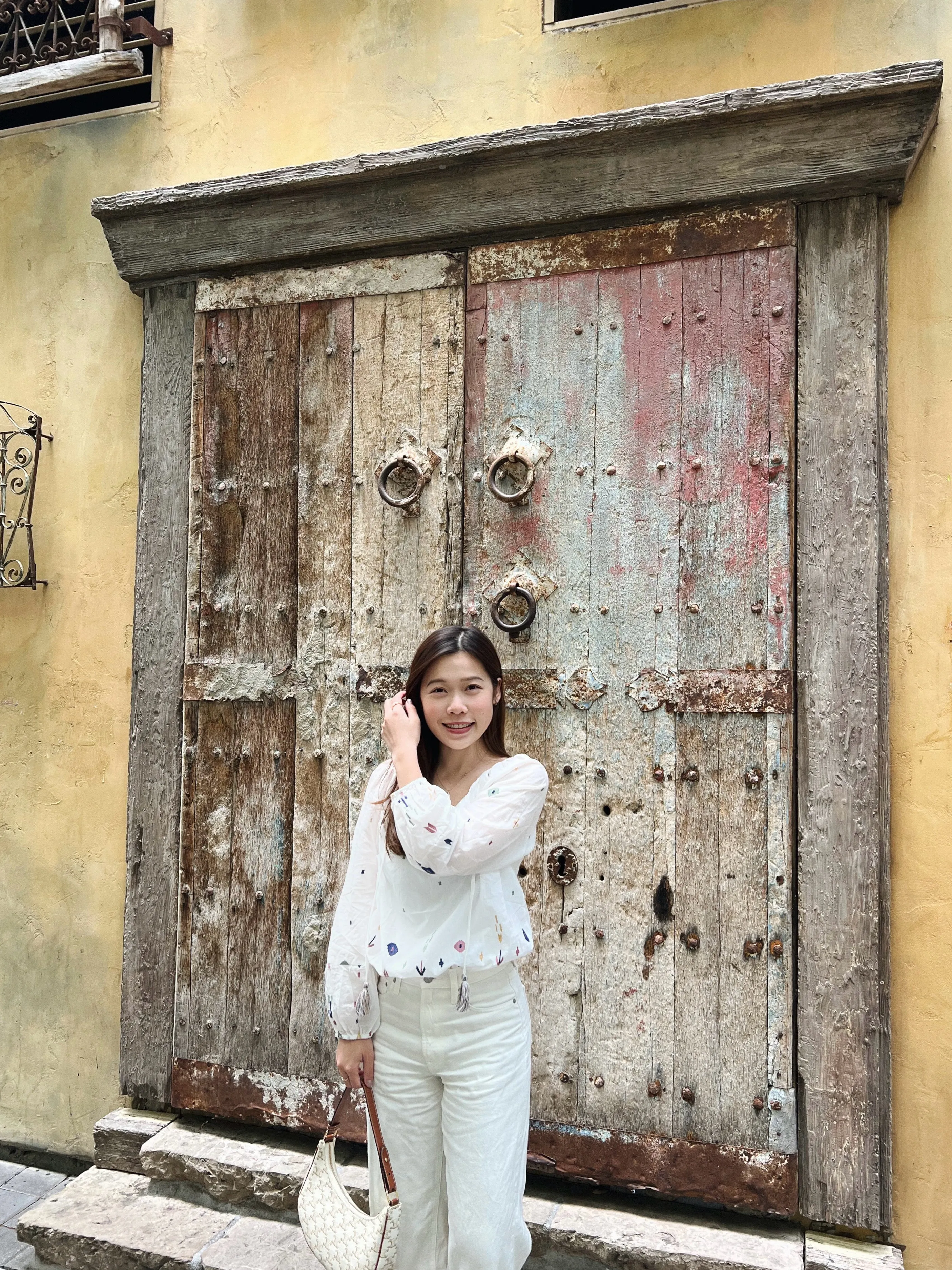 Julieta Embroidered Blouse