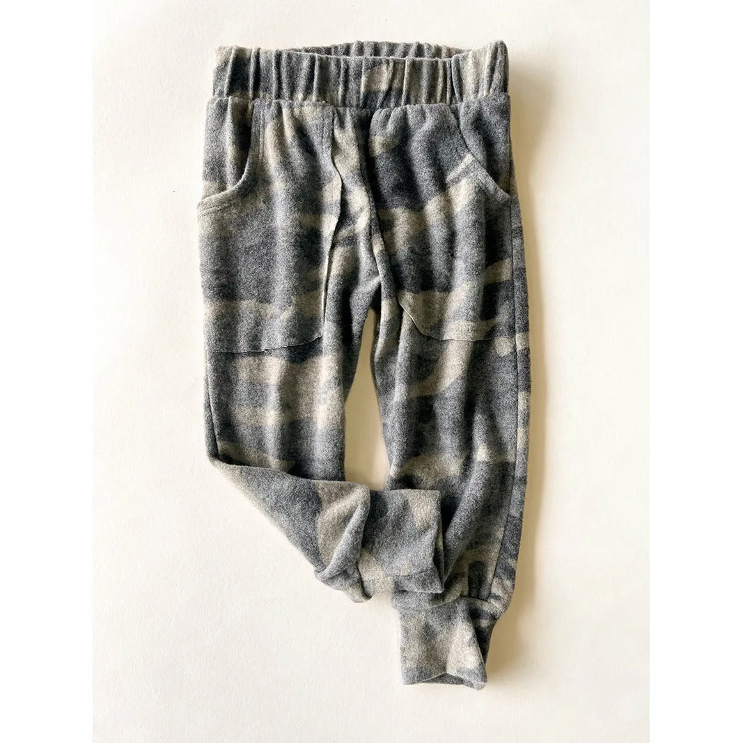 Lew-Camo Kids Joggers | Brushed Camo FC