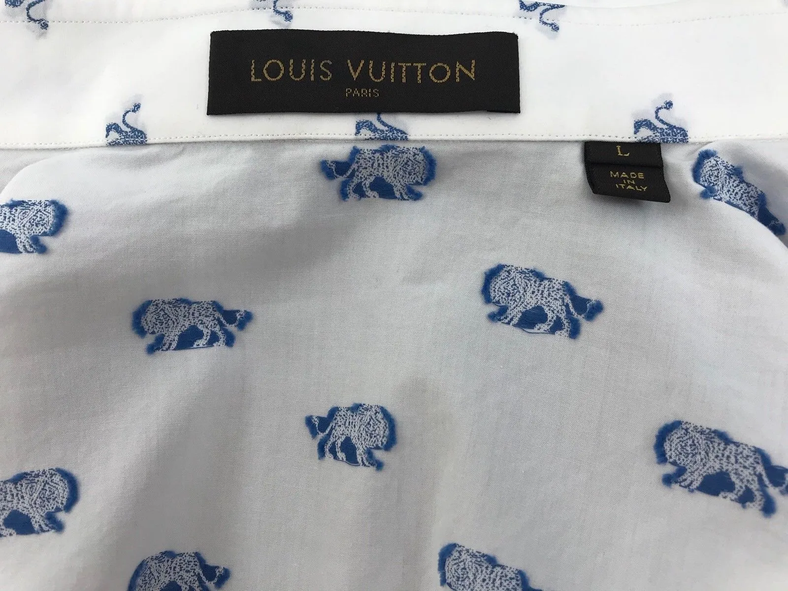 Limited Emblem Lion Shirt