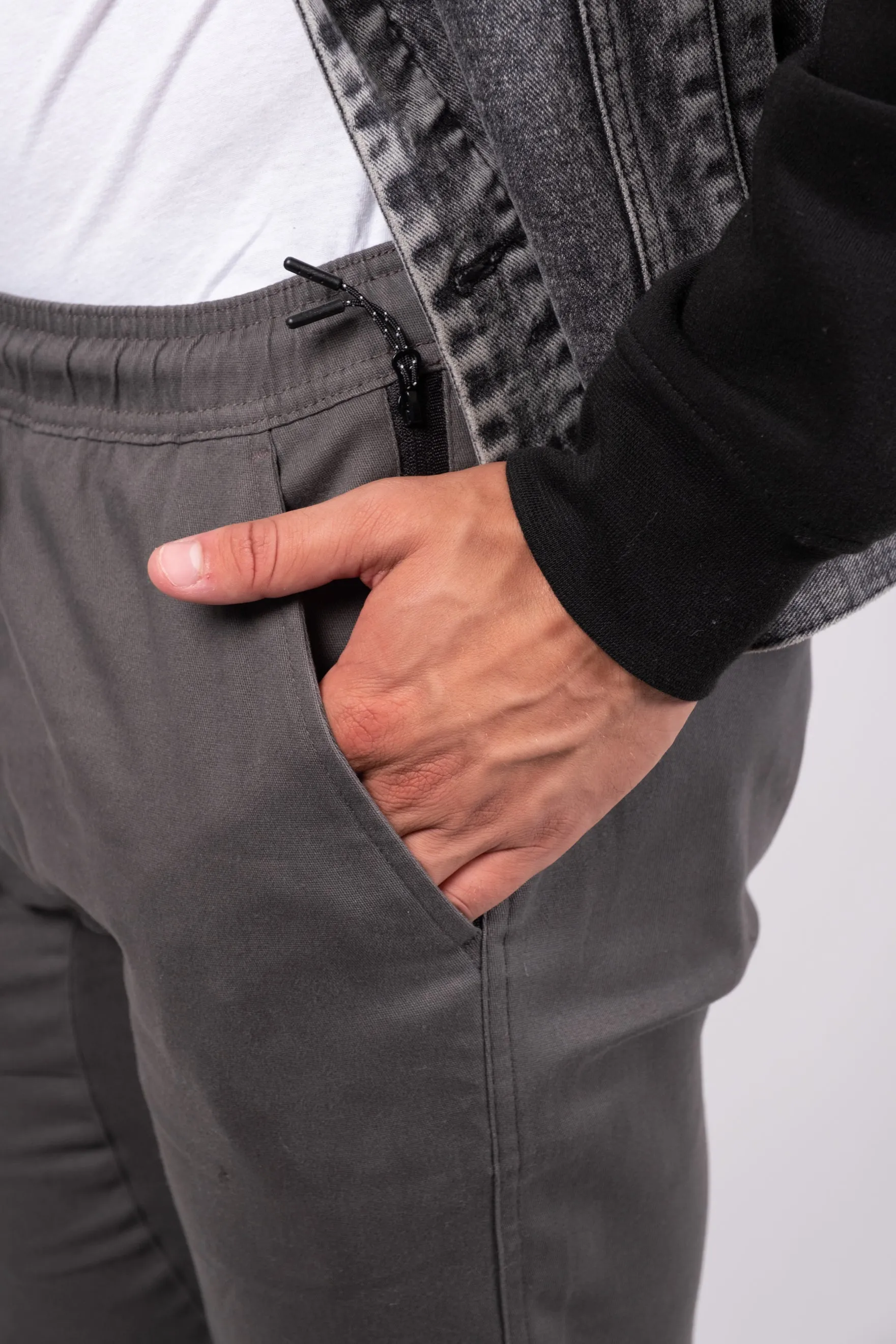 Side Pocket Zip Twill Jogger 2.0