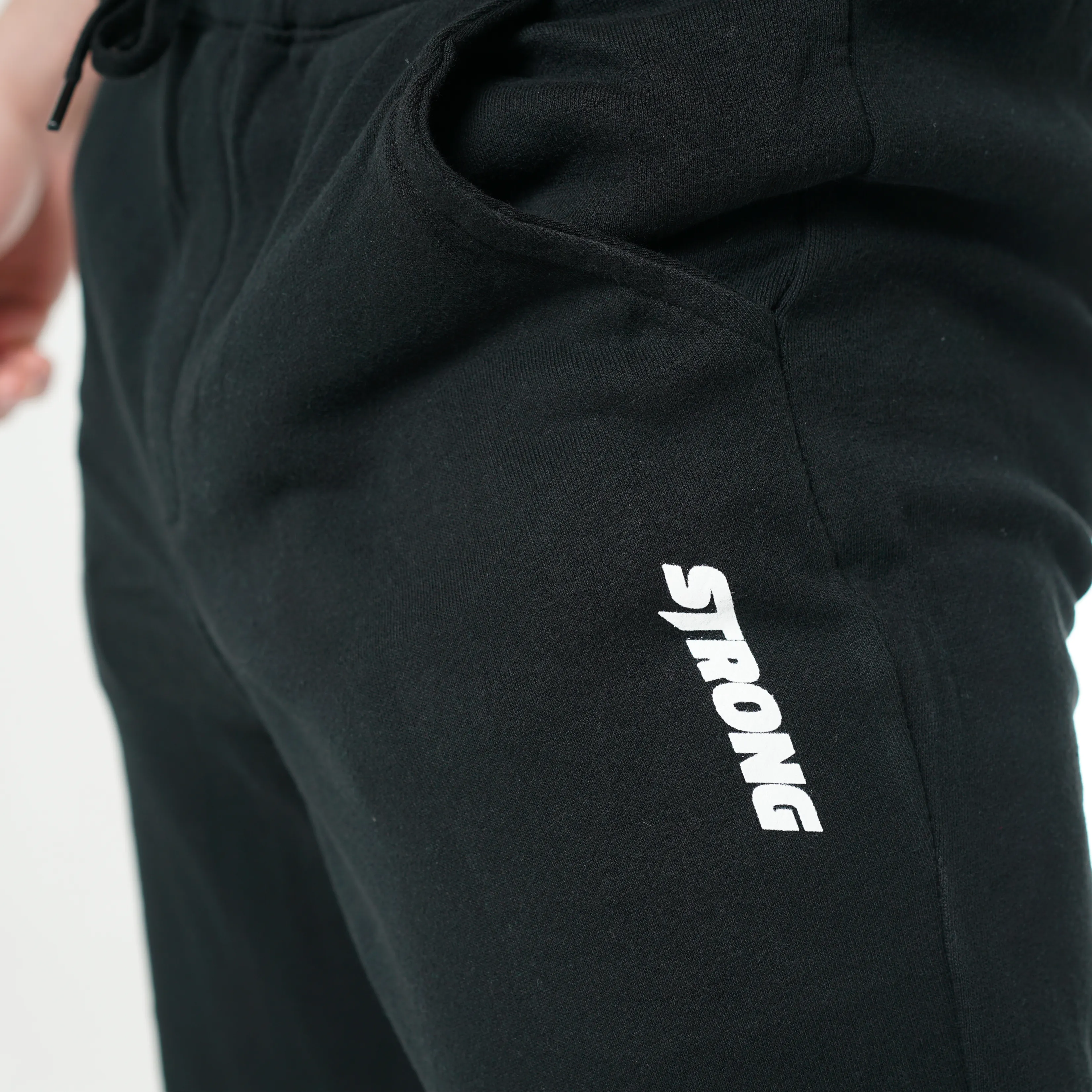 STrong Jogger - OUTLET