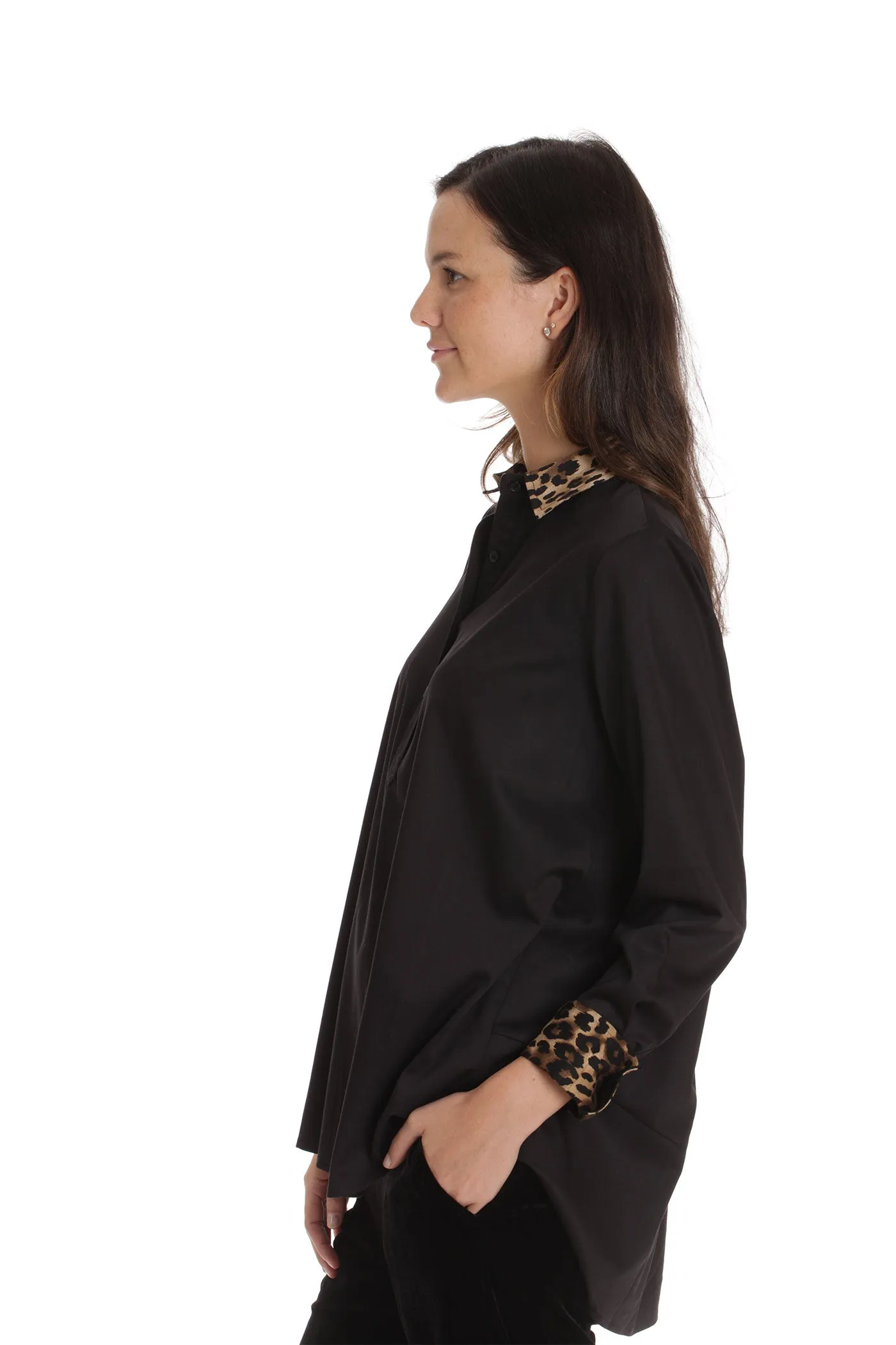 The Rohmi Top - Black Leopard
