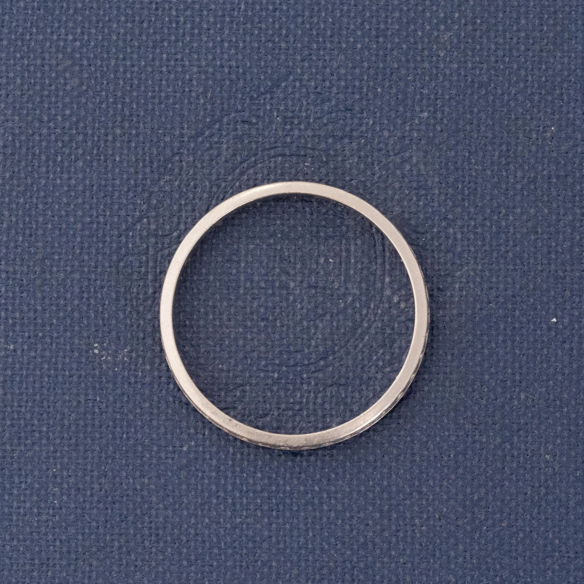Vintage Geometric Motif Wedding Band